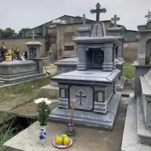Mộ công giáo - MCG11