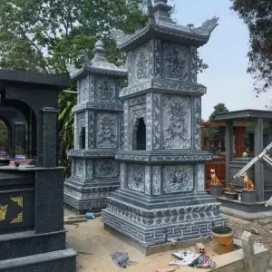 Tháp đá - TĐ1